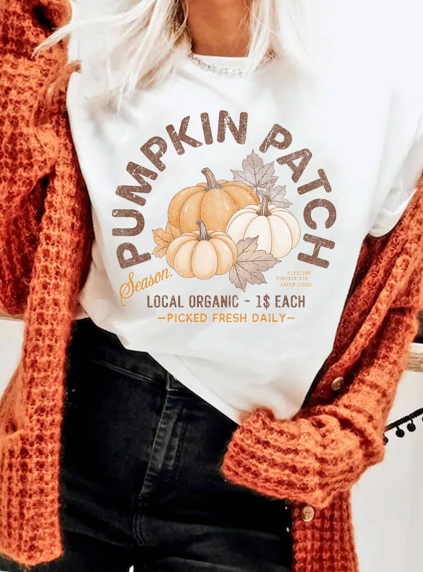 PUMPKIN PATCH GRAPHIC T SHIRT