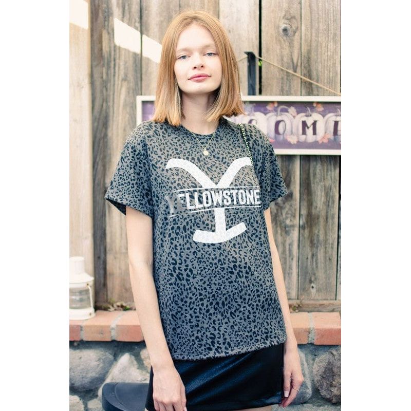 Yellow stone graphic leopard tees