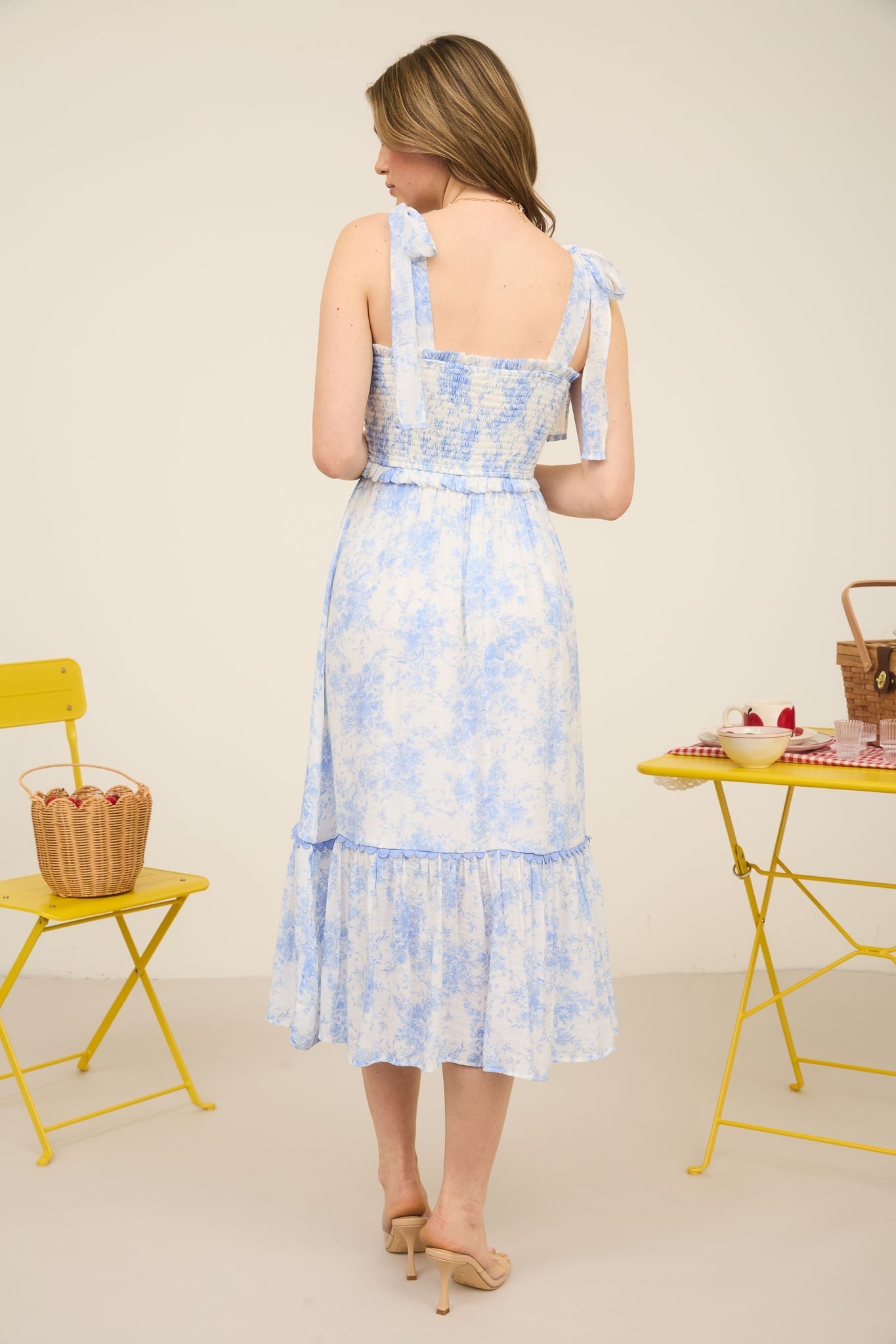 Floral Smocked Sweetheart Ruffle Trim Midi Dress