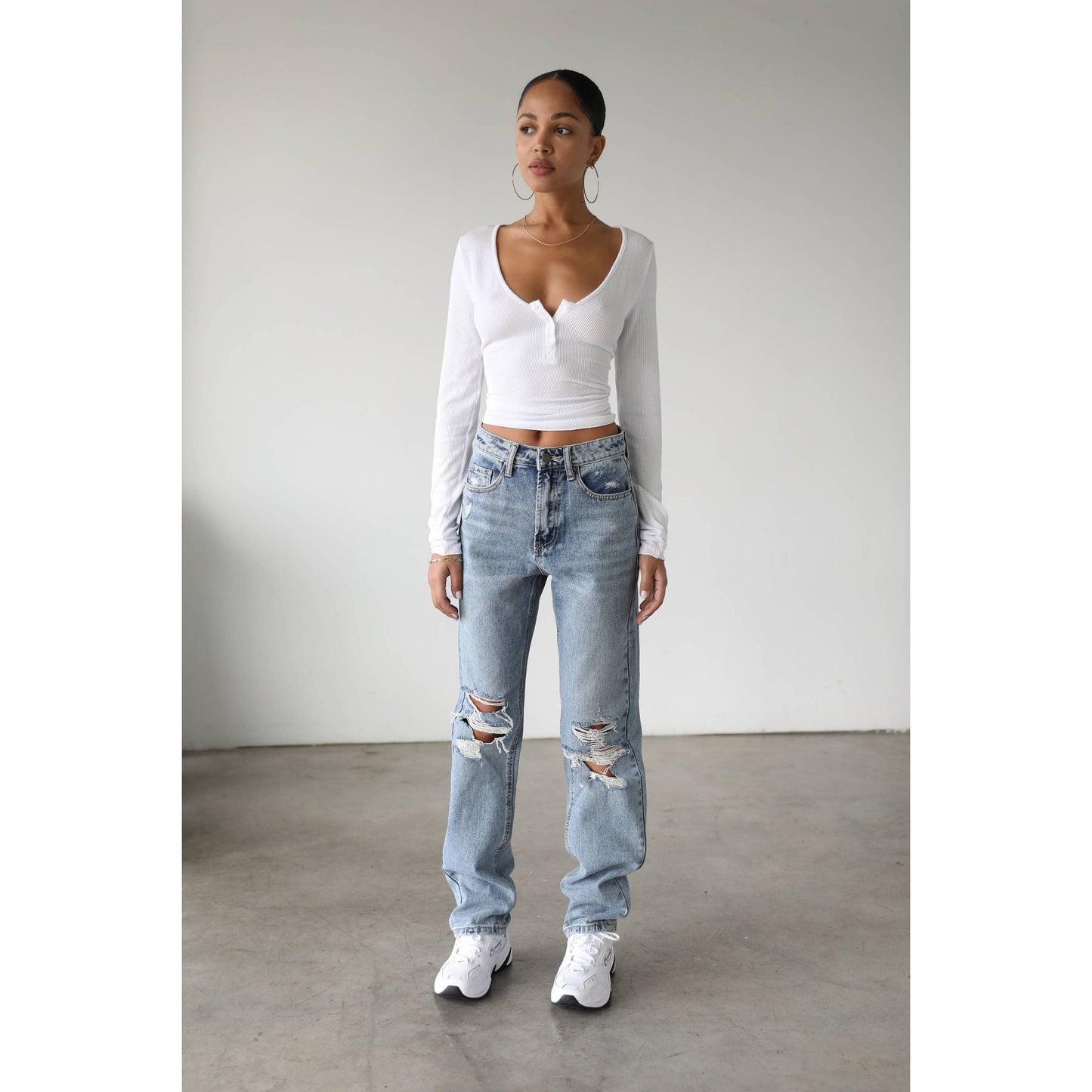 High Rise Straight Leg Denim Jeans- 7138