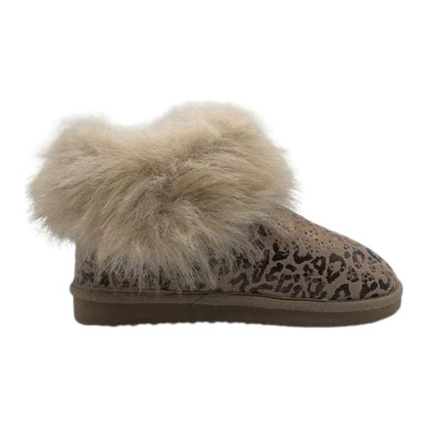 Very G frost fuzzy boots