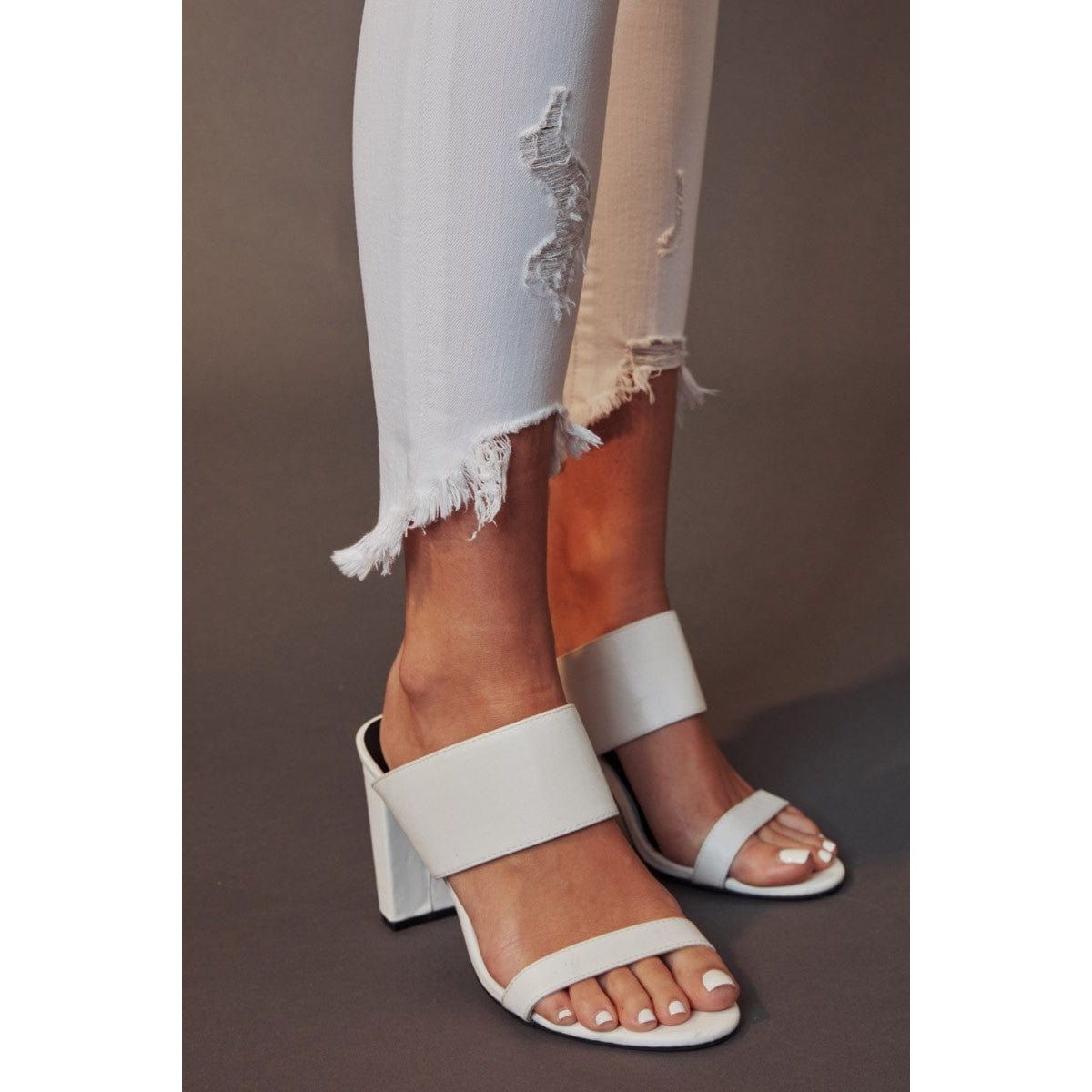 Kan Can High Rise White Hem Detail Skinny Jeans