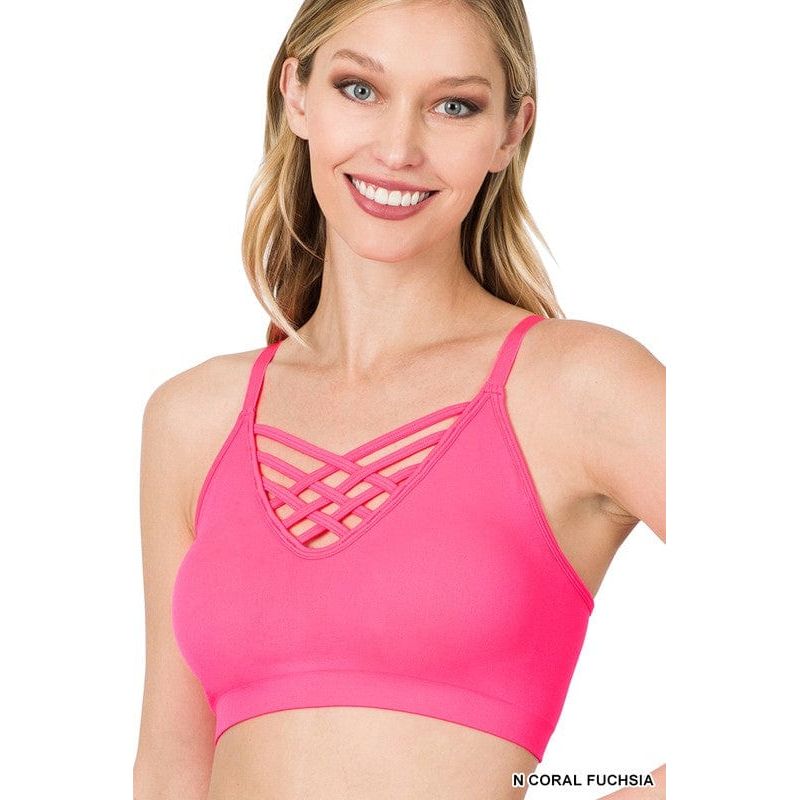 Front v-lattice bralette with removable bra pads