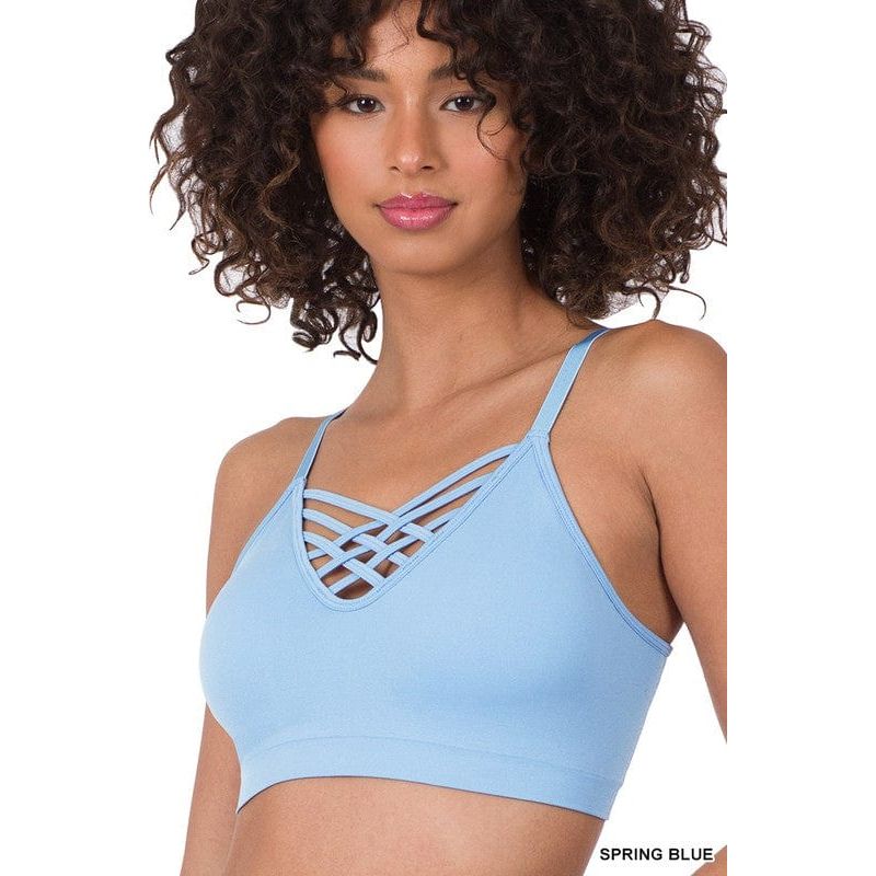 Front v-lattice bralette with removable bra pads