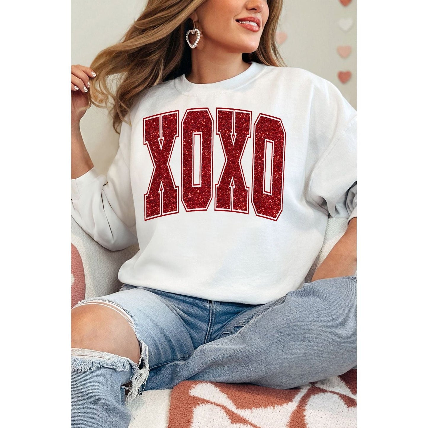 White Glitter XOXO Graphic Crewneck Valentines Pullover Sweatshirt