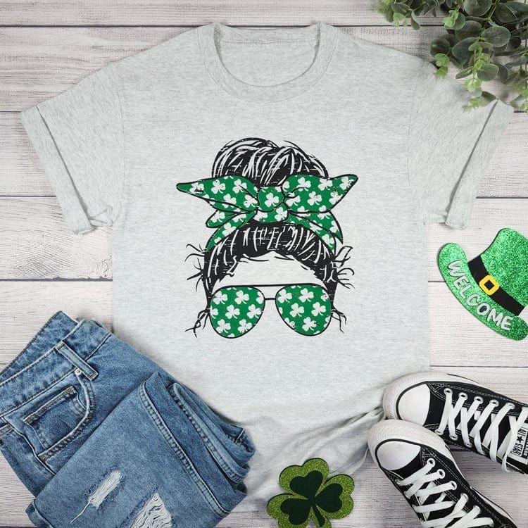 Messy Bun st. Patricks T-shirt
