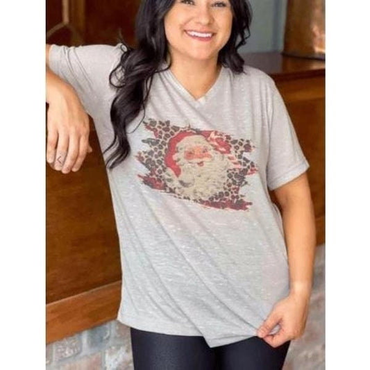 Leopard Santa V-neck tee