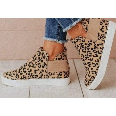 Hidden wedge sneaker