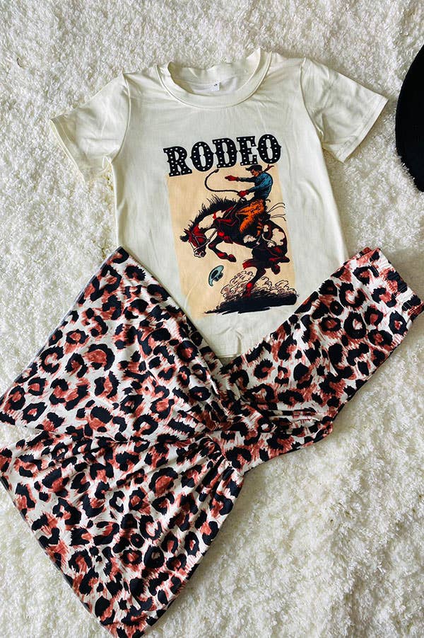 RODEO Riding horse top & leopard bell bottom pants set