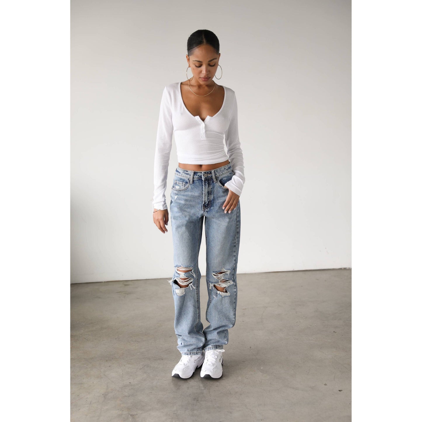 High Rise Straight Leg Denim Jeans- 7138