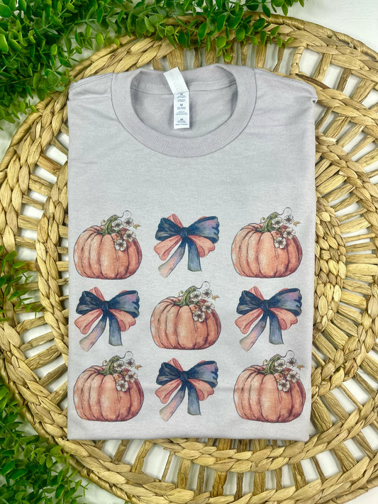Pumpkins and Bows (T-Shirt)